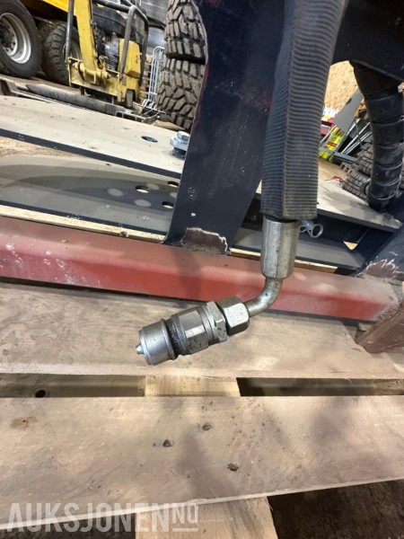 Thaler Hydraulisk kost/sidekost - Eurofeste - Utilaje agricole: Foto 5 Thaler Hydraulisk kost/sidekost - Eurofeste - Utilaje agricole: Foto 5