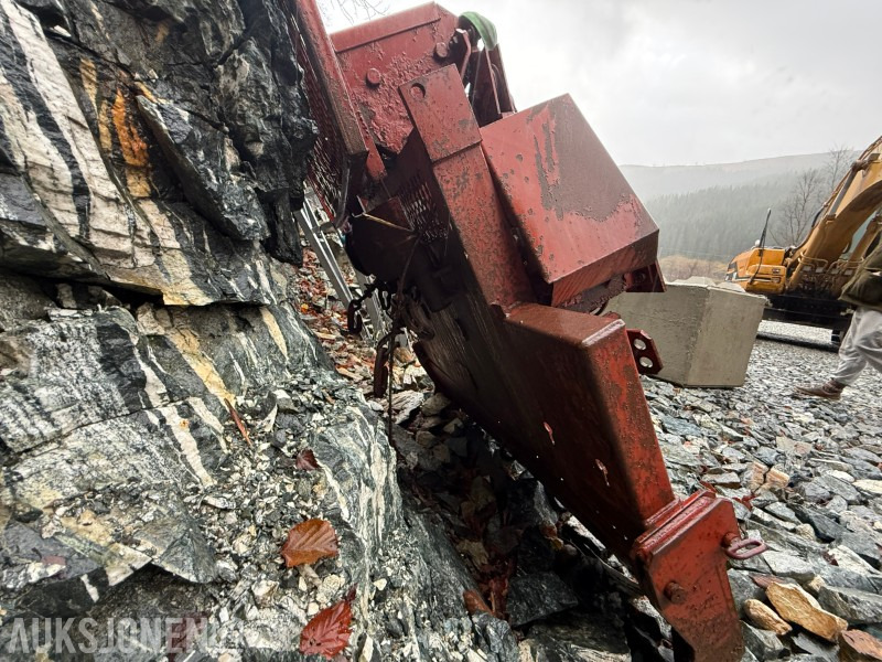 Vinsj rep.objekt - Utilaje agricole: Foto 3 Vinsj rep.objekt - Utilaje agricole: Foto 3