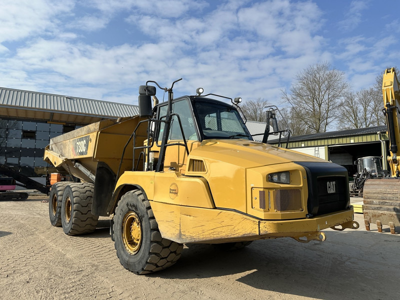Caterpillar 730 C Body heat - Tailgate - Central Lubrication - Autobasculantă: Foto 2 Caterpillar 730 C Body heat - Tailgate - Central Lubrication - Autobasculantă: Foto 2