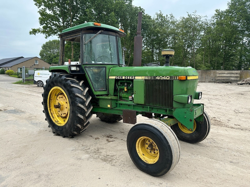 John Deere 4040 AIRCO - Tractor agricol: Foto 2 John Deere 4040 AIRCO - Tractor agricol: Foto 2