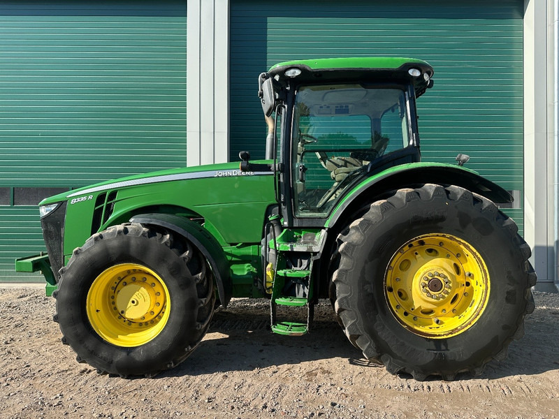 John Deere 8335 R POWERSHIFT - Tractor agricol: Foto 3 John Deere 8335 R POWERSHIFT - Tractor agricol: Foto 3