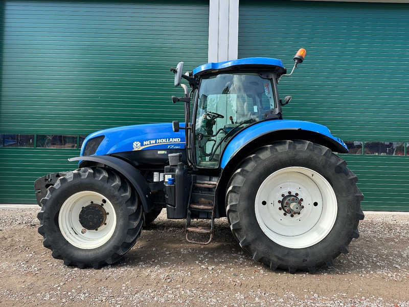New Holland T7.250 Power Command - Tractor agricol: Foto 3 New Holland T7.250 Power Command - Tractor agricol: Foto 3
