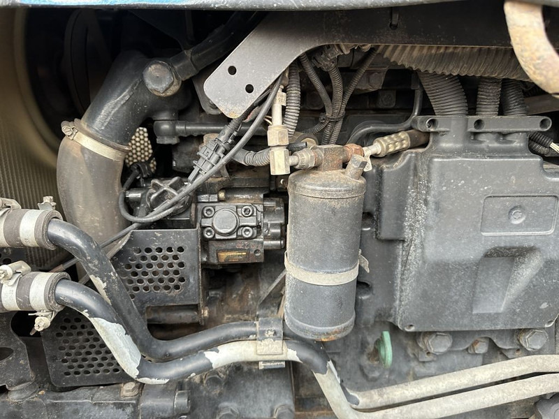 Tractor agricol New Holland TVT 195 Dutch registration: Foto 15