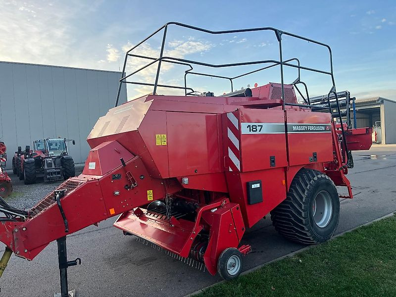Massey Ferguson MF 187 - Presă baloţi dreptunghiulari: Foto 5 Massey Ferguson MF 187 - Presă baloţi dreptunghiulari: Foto 5
