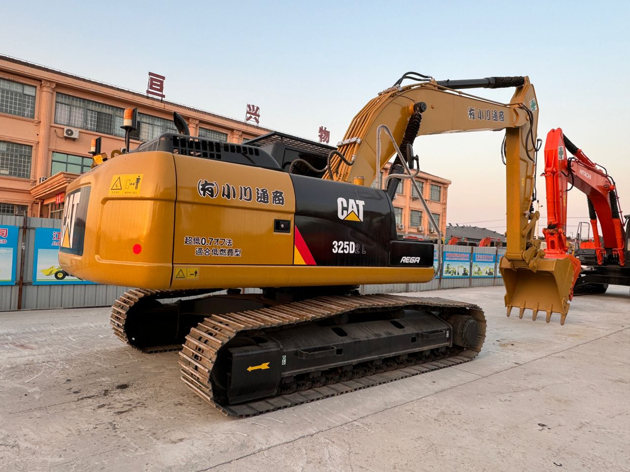 Caterpillar 325 CAT CAT 325D 325D2 330D 329D 320D 320D2 320GC - Excavator pe şenile: Foto 5 Caterpillar 325 CAT CAT 325D 325D2 330D 329D 320D 320D2 320GC - Excavator pe şenile: Foto 5