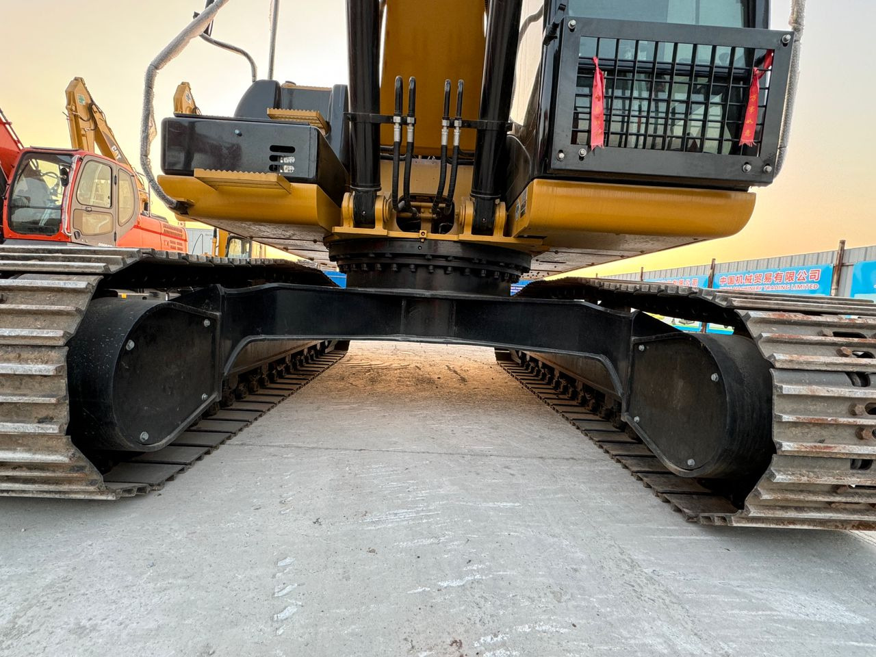 Caterpillar 325D CAT 325D2 329D 330D 330D2 25 Ton Used Excavator for Sale - Excavator pe şenile: Foto 5 Caterpillar 325D CAT 325D2 329D 330D 330D2 25 Ton Used Excavator for Sale - Excavator pe şenile: Foto 5