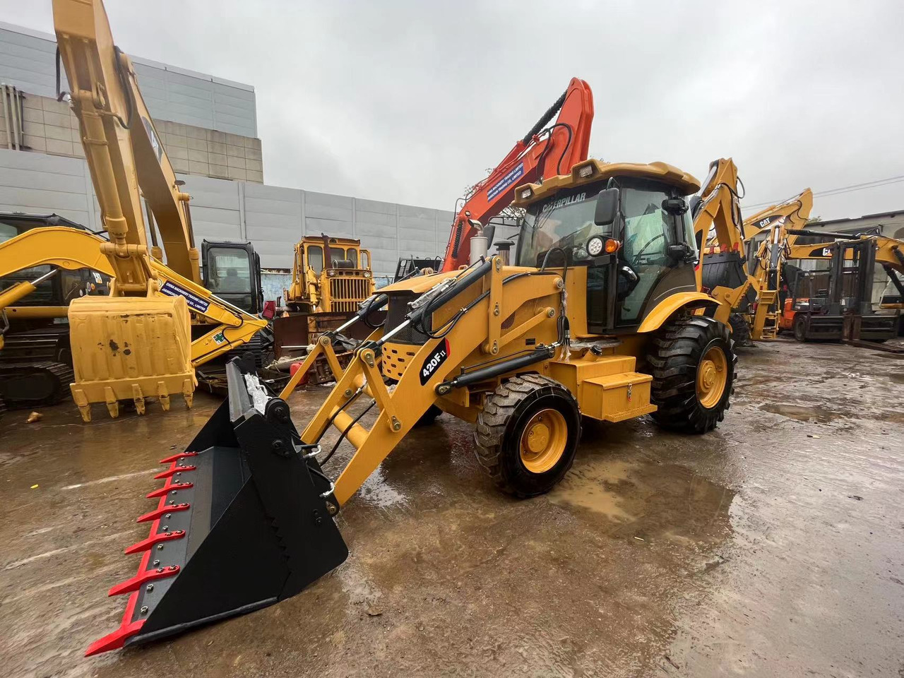 Caterpillar 420 Backhoe Loader CAT 420F 420F2 JCB3CX 4CX In Great Work Condition - Buldoexcavator: Foto 4 Caterpillar 420 Backhoe Loader CAT 420F 420F2 JCB3CX 4CX In Great Work Condition - Buldoexcavator: Foto 4