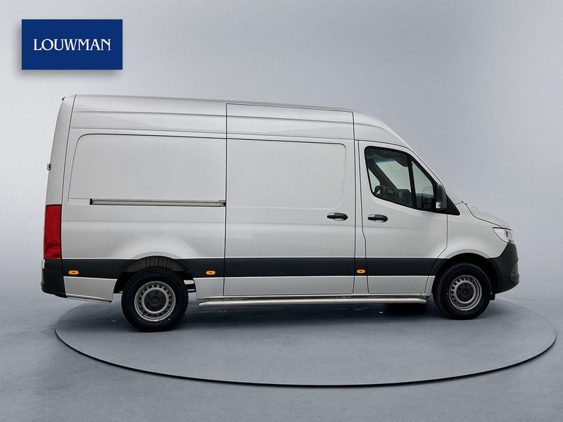 Mercedes-Benz Sprinter 315 1.9 CDI L2H2 9G automaat Inrichting 220v omvormer Geveerde stoel Navigatie Cruise control - Autoutilitară compactă: Foto 3 Mercedes-Benz Sprinter 315 1.9 CDI L2H2 9G automaat Inrichting 220v omvormer Geveerde stoel Navigatie Cruise control - Autoutilitară compactă: Foto 3