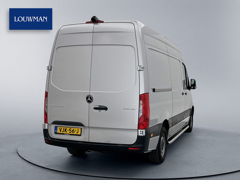 Mercedes-Benz Sprinter 315 1.9 CDI L2H2 Inrichting 220v omvormer Laadlift Navigatie Achteruitrijcamera Inrichting Cruise Control - Dubă: Foto 3 Mercedes-Benz Sprinter 315 1.9 CDI L2H2 Inrichting 220v omvormer Laadlift Navigatie Achteruitrijcamera Inrichting Cruise Control - Dubă: Foto 3