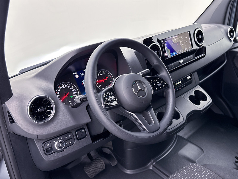 Mercedes-Benz Sprinter 317 Bakwagen D'Hollandia Laadklep 1000KG 10.25 MBUX Led Koplampen 9G Automaat - Autoutilitară box: Foto 4 Mercedes-Benz Sprinter 317 Bakwagen D'Hollandia Laadklep 1000KG 10.25 MBUX Led Koplampen 9G Automaat - Autoutilitară box: Foto 4