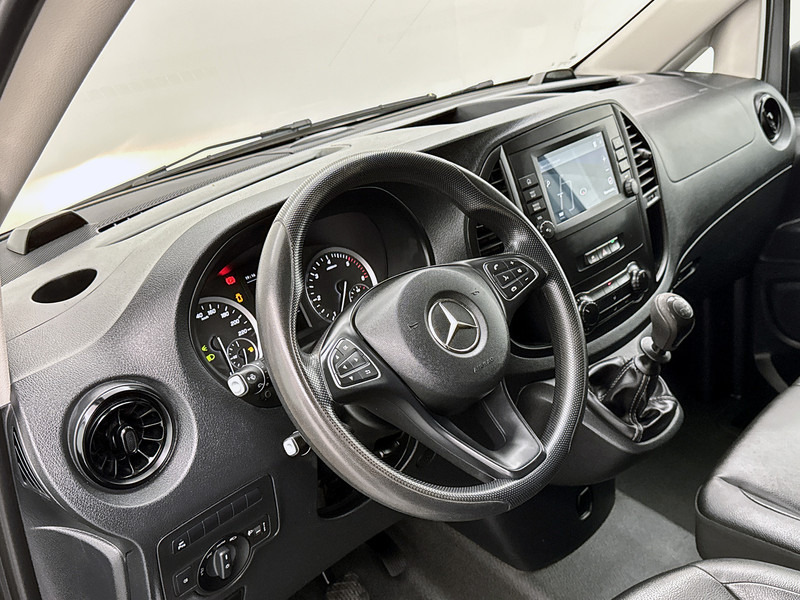 Mercedes-Benz Vito 116 CDI Lang Navigatie Camera + sensoren Cruise control Trekhaak Cruise control - Autoutilitară compactă: Foto 4 Mercedes-Benz Vito 116 CDI Lang Navigatie Camera + sensoren Cruise control Trekhaak Cruise control - Autoutilitară compactă: Foto 4