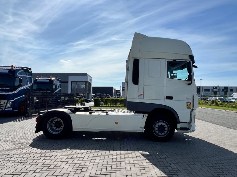 DAF XF 460 4x2 Trekker SSC / 2x Tank / full spoiler - Cap tractor: Foto 4 DAF XF 460 4x2 Trekker SSC / 2x Tank / full spoiler - Cap tractor: Foto 4