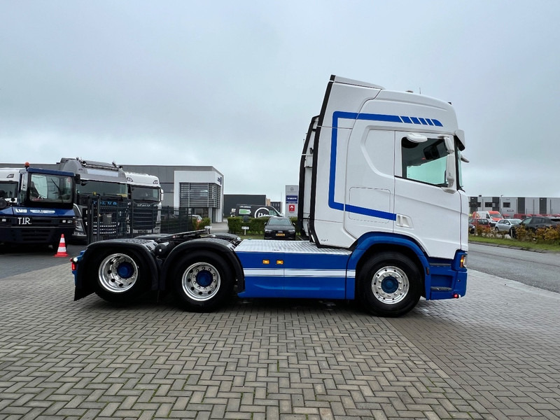 Scania R500 NGS 6x2 Trekker WB 2.95 / Retarder / 2x Tank / Special interior - Cap tractor: Foto 4 Scania R500 NGS 6x2 Trekker WB 2.95 / Retarder / 2x Tank / Special interior - Cap tractor: Foto 4