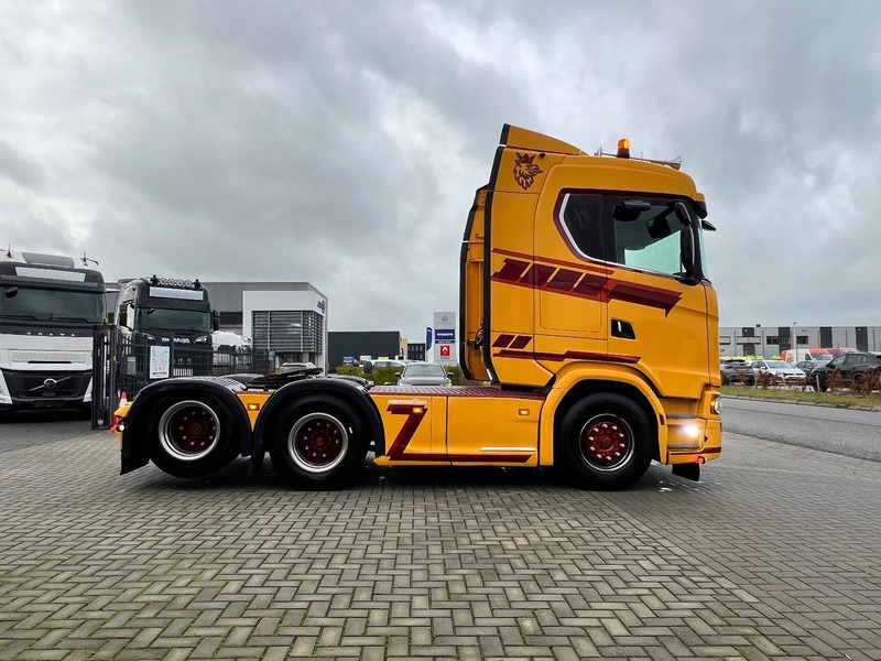 Scania S580 V8 NGS 6x2 Trekker Hydraulic / Retarder / Full Air - Cap tractor: Foto 4 Scania S580 V8 NGS 6x2 Trekker Hydraulic / Retarder / Full Air - Cap tractor: Foto 4