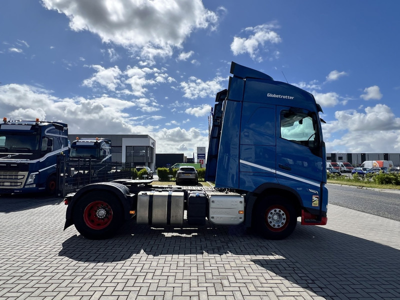 Volvo FH 460 4x2 trekker Globetrotter / 2x Fuel Tank - Cap tractor: Foto 4 Volvo FH 460 4x2 trekker Globetrotter / 2x Fuel Tank - Cap tractor: Foto 4
