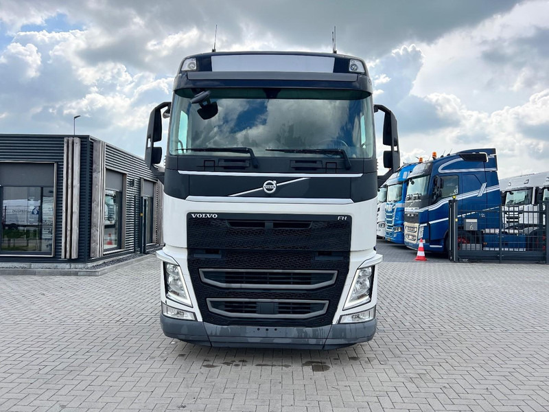 Volvo FH 460 6x2 vla trekker Chassis : LA / Pusher / lift - Cap tractor: Foto 2 Volvo FH 460 6x2 vla trekker Chassis : LA / Pusher / lift - Cap tractor: Foto 2