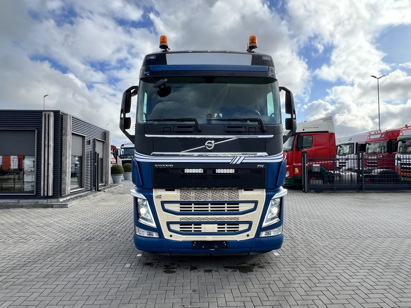 Volvo FH 500 6x2 vla trekker Pusher / lift / 693535Km - Cap tractor: Foto 2 Volvo FH 500 6x2 vla trekker Pusher / lift / 693535Km - Cap tractor: Foto 2
