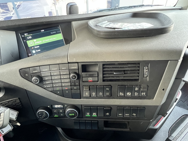 Cap tractor Volvo FH 500 6x2 vla trekker Pusher / lift / 887500km: Foto 18