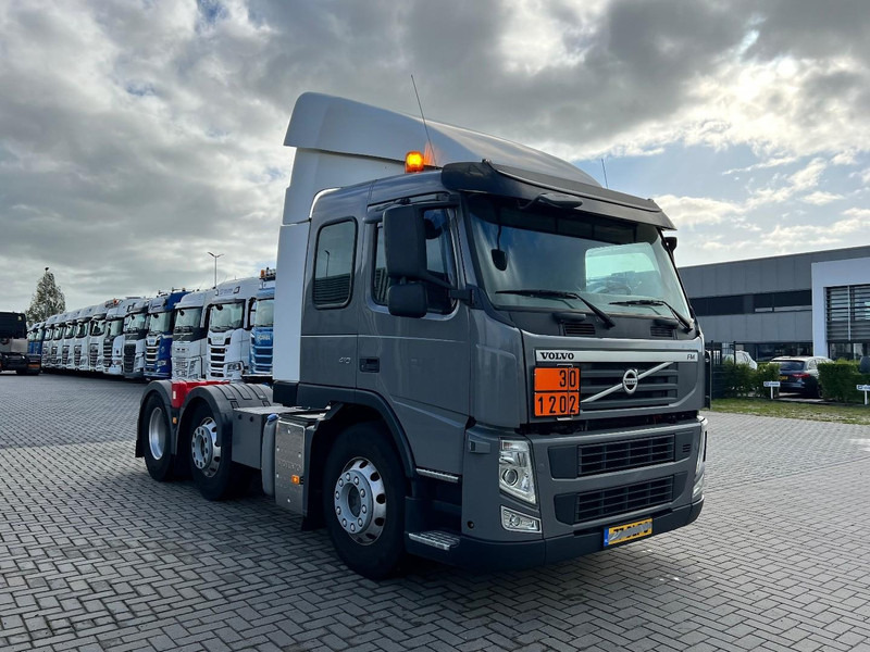 Volvo FM 410 6x2 Trekker ADR / Only 672.000km / Full Air / Euro 5 - Cap tractor: Foto 3 Volvo FM 410 6x2 Trekker ADR / Only 672.000km / Full Air / Euro 5 - Cap tractor: Foto 3