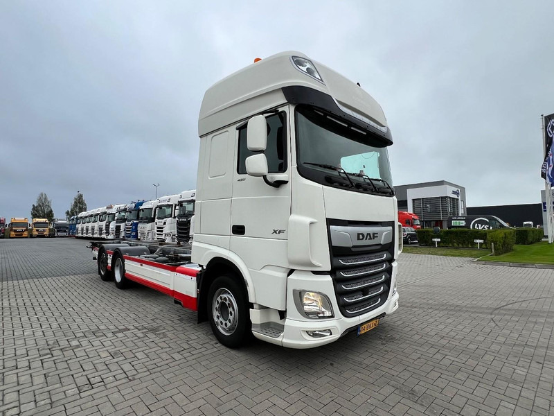 DAF XF 450 SSC 6x2 BDF - Camion şasiu: Foto 3 DAF XF 450 SSC 6x2 BDF - Camion şasiu: Foto 3