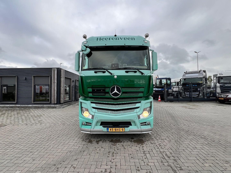 Mercedes-Benz Actros 2745 6x2 bakwagen Schuifzeilen - Camion cu prelată: Foto 4 Mercedes-Benz Actros 2745 6x2 bakwagen Schuifzeilen - Camion cu prelată: Foto 4
