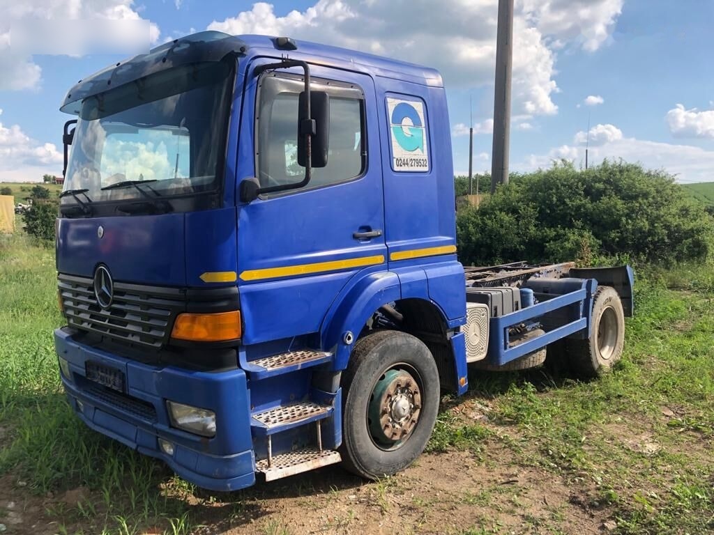 Mercedes-Benz Atego - Cap tractor: Foto 1 Mercedes-Benz Atego - Cap tractor: Foto 1