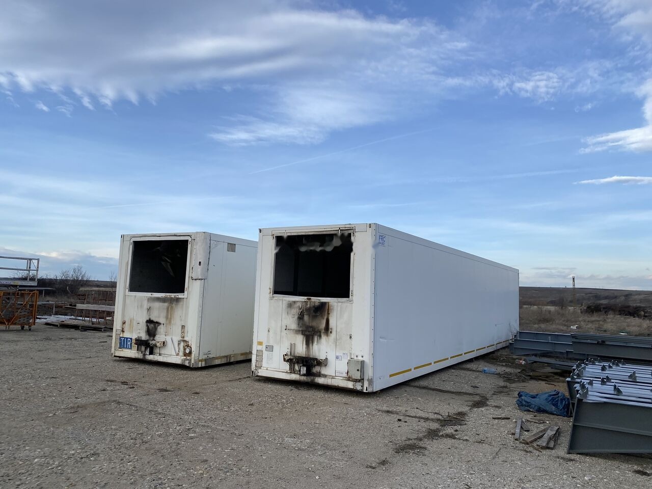 Carrier SCHMITZ CONTAINERE 13 m lungime IZOTERME din DEZMEMBRARI DE VANZ - Caroserie - frigider: Foto 1 Carrier SCHMITZ CONTAINERE 13 m lungime IZOTERME din DEZMEMBRARI DE VANZ - Caroserie - frigider: Foto 1