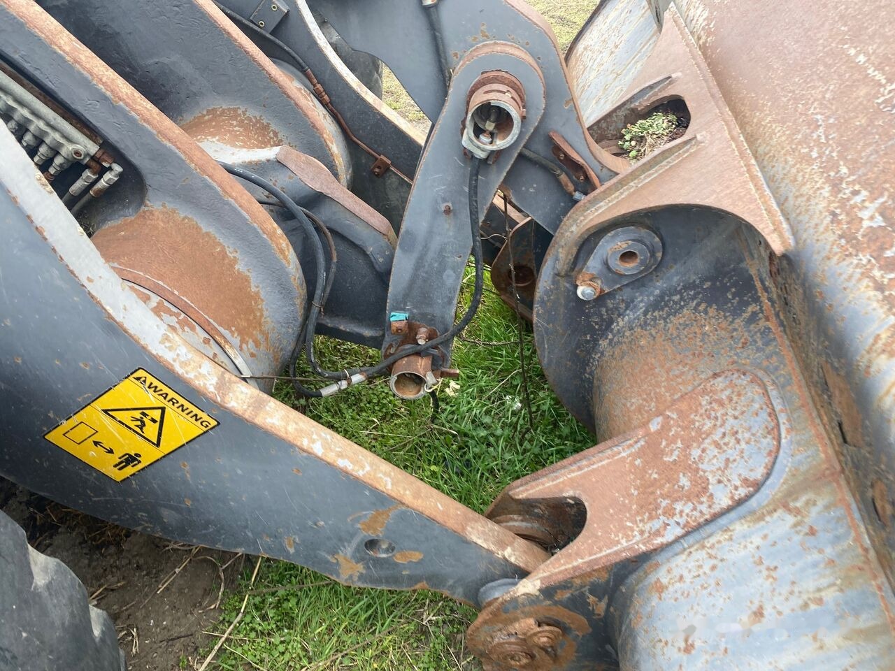 Încărcător frontal VOLVO L110E Dezmembrari Vola Wola Volvo L110E - Piesă de schimb pentru Încărcător frontal pe pneuri: Foto 4 Încărcător frontal VOLVO L110E Dezmembrari Vola Wola Volvo L110E - Piesă de schimb pentru Încărcător frontal pe pneuri: Foto 4