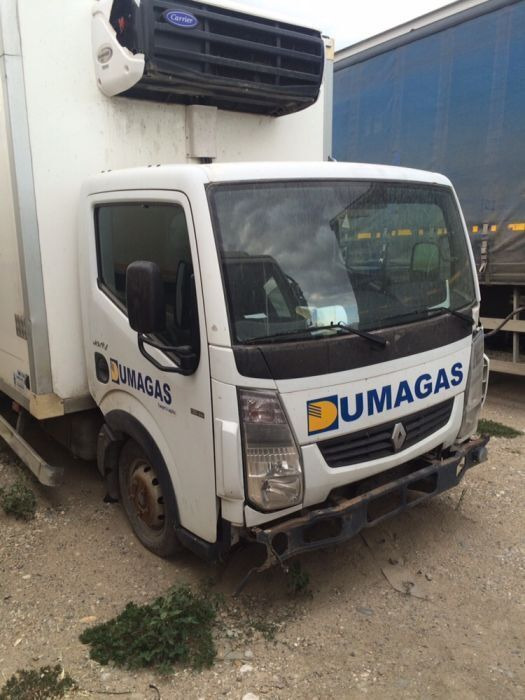 Vand piese din dezmembrari Renault Maxity - Piesă de schimb pentru Camion: Foto 1 Vand piese din dezmembrari Renault Maxity - Piesă de schimb pentru Camion: Foto 1
