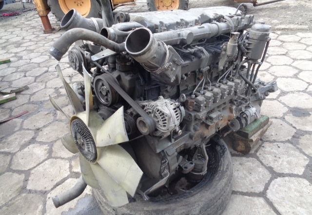 DAF XE355C1 480 DAF XF 95 - Motor pentru Camion: Foto 1 DAF XE355C1 480 DAF XF 95 - Motor pentru Camion: Foto 1