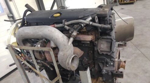 IVECO F3AE3681A IVECO STRALIS truck - Motor pentru Camion: Foto 3 IVECO F3AE3681A IVECO STRALIS truck - Motor pentru Camion: Foto 3