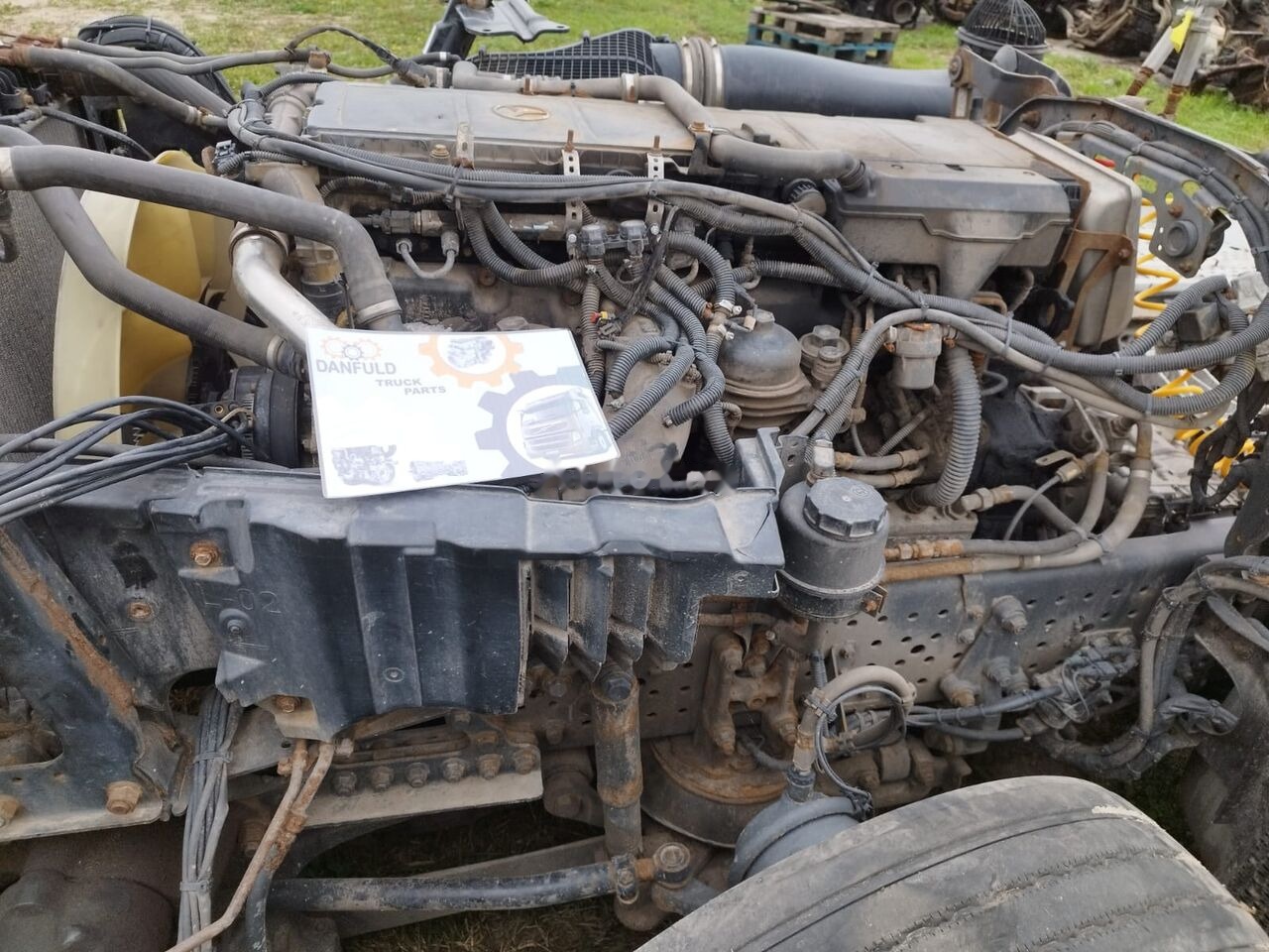 Mercedes-Benz Actros truck - Cadru/ Şasiu pentru Camion: Foto 2 Mercedes-Benz Actros truck - Cadru/ Şasiu pentru Camion: Foto 2