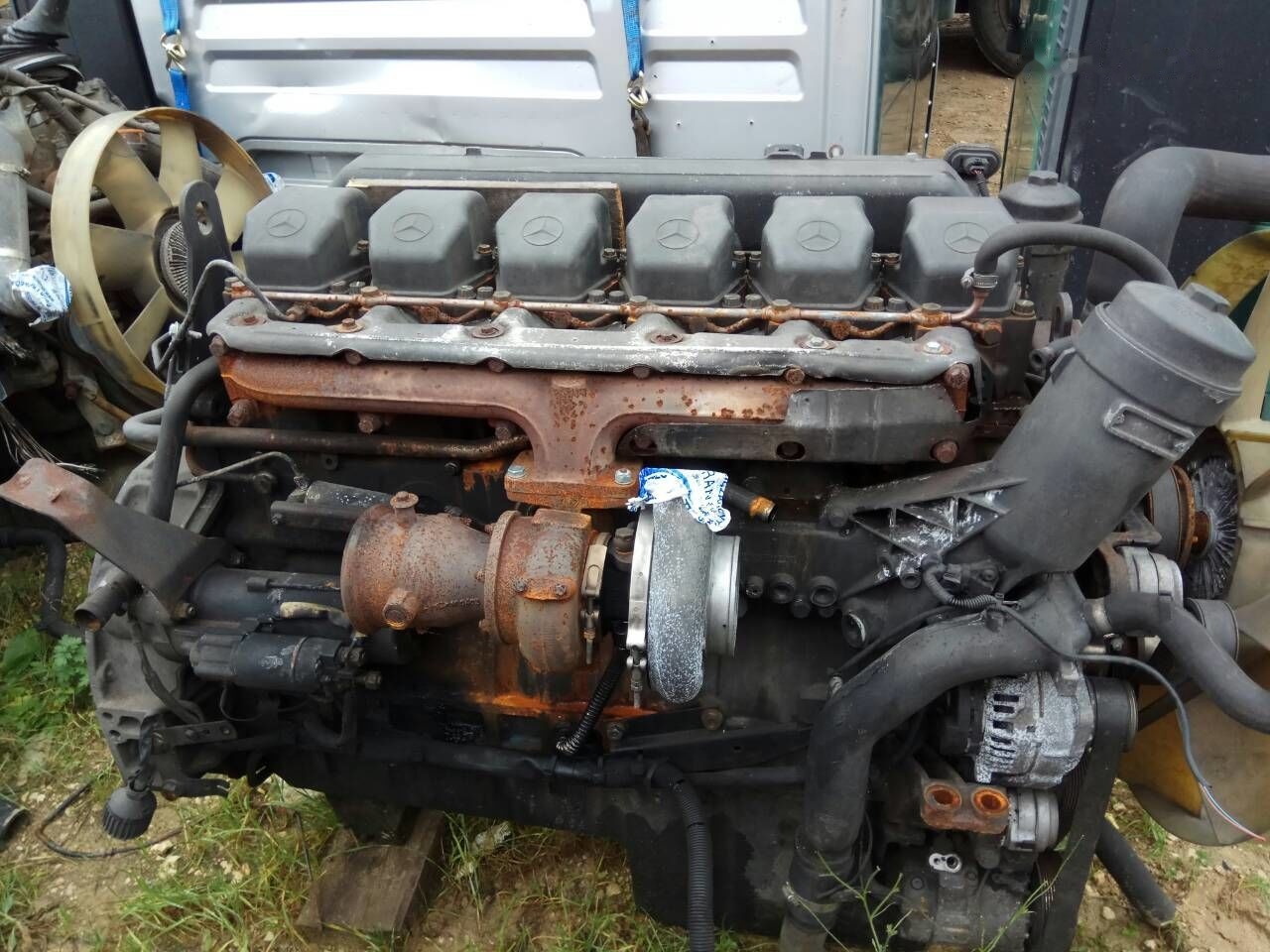 Mercedes-Benz OM457LA 430 E3 Mercedes-Benz AXOR - Motor pentru Camion: Foto 2 Mercedes-Benz OM457LA 430 E3 Mercedes-Benz AXOR - Motor pentru Camion: Foto 2