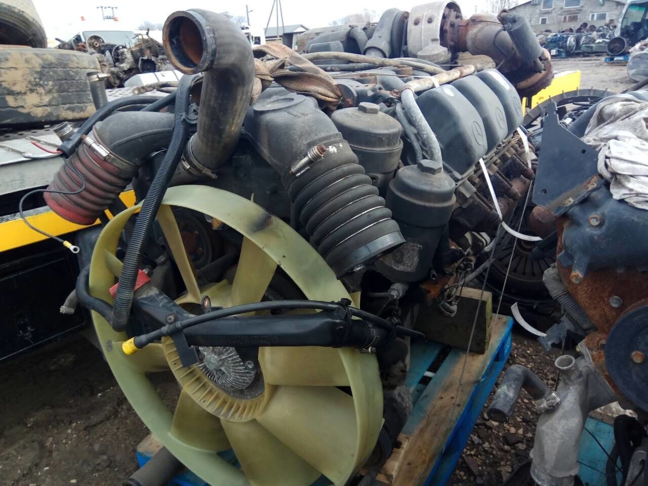 Mercedes-Benz OM501LA Mercedes-Benz ACTROS MP1 - Motor pentru Camion: Foto 2 Mercedes-Benz OM501LA Mercedes-Benz ACTROS MP1 - Motor pentru Camion: Foto 2