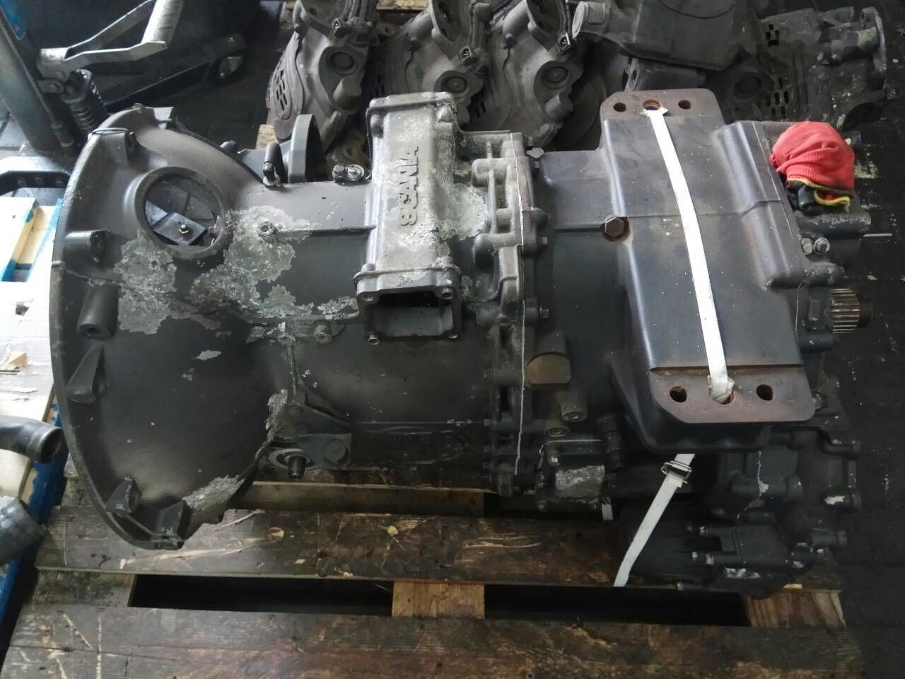 Scania GRS895R Scania R - Cutie de viteze pentru Camion: Foto 2 Scania GRS895R Scania R - Cutie de viteze pentru Camion: Foto 2