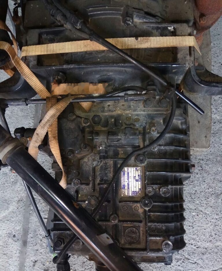 ZF 6s850 81.32003-6625   MAN L2000 TGL - Cutie de viteze pentru Camion: Foto 2 ZF 6s850 81.32003-6625   MAN L2000 TGL - Cutie de viteze pentru Camion: Foto 2