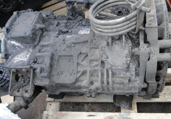 ZF S6-85 1310050063 - Cutie de viteze pentru Camion: Foto 3 ZF S6-85 1310050063 - Cutie de viteze pentru Camion: Foto 3