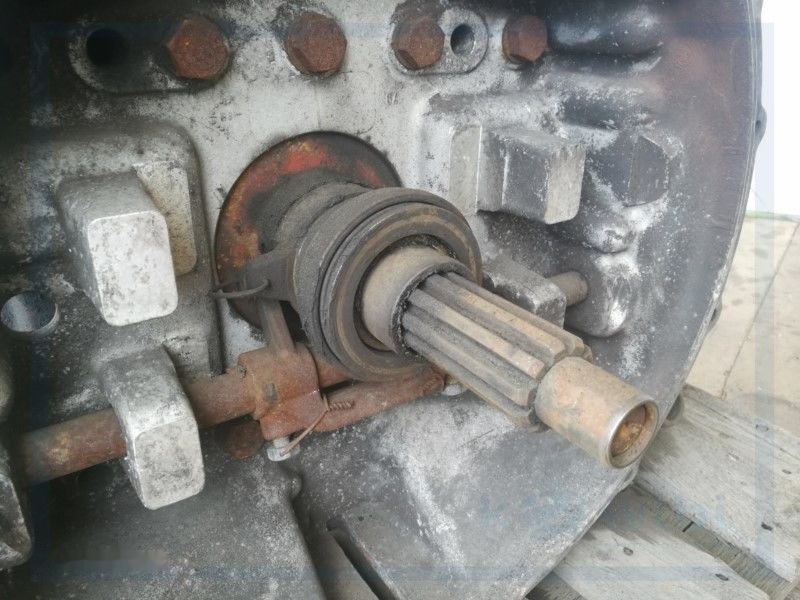 ZF S6-90 - Cutie de viteze pentru Autobuz: Foto 3 ZF S6-90 - Cutie de viteze pentru Autobuz: Foto 3