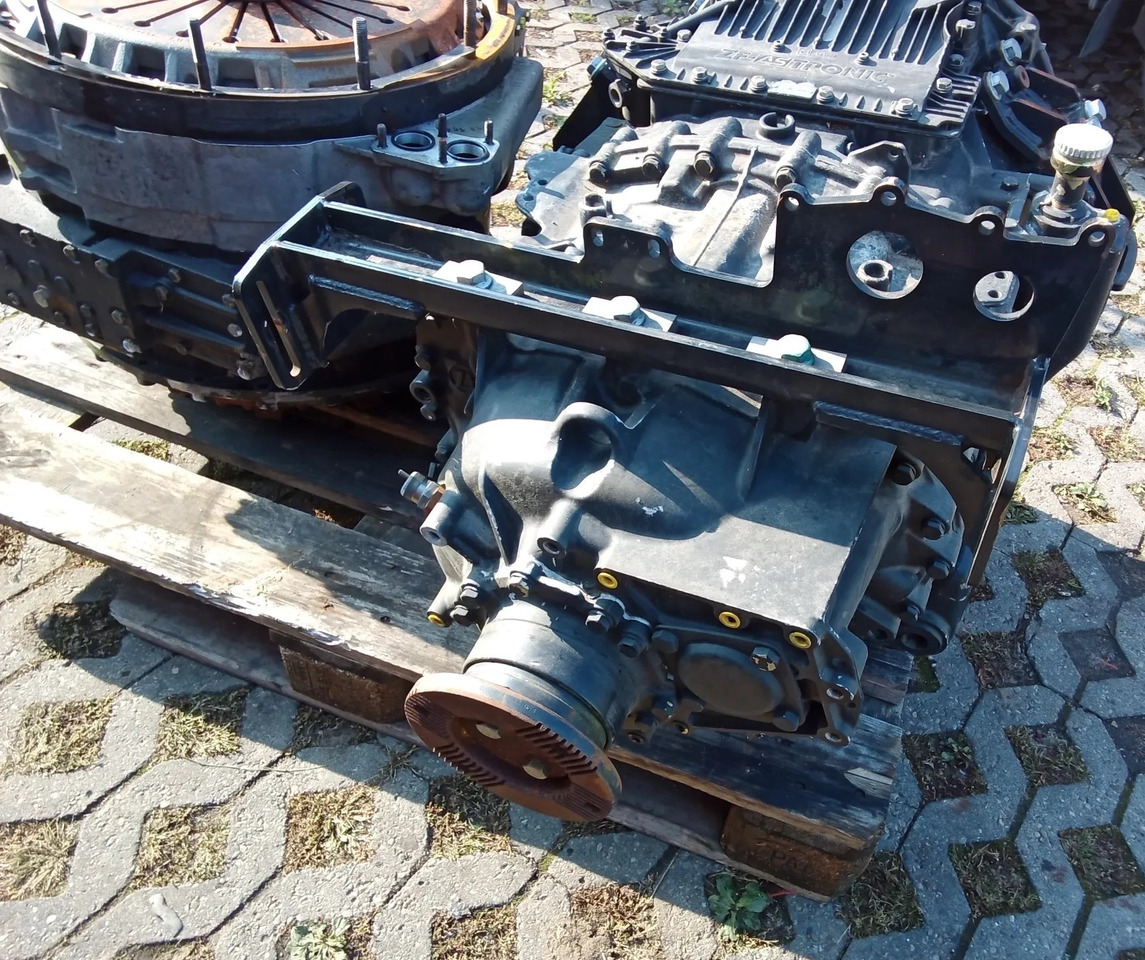 ZF TC-TRONIC 12 TC 2740 TO MAN truck - Cutie de viteze pentru Camion: Foto 2 ZF TC-TRONIC 12 TC 2740 TO MAN truck - Cutie de viteze pentru Camion: Foto 2