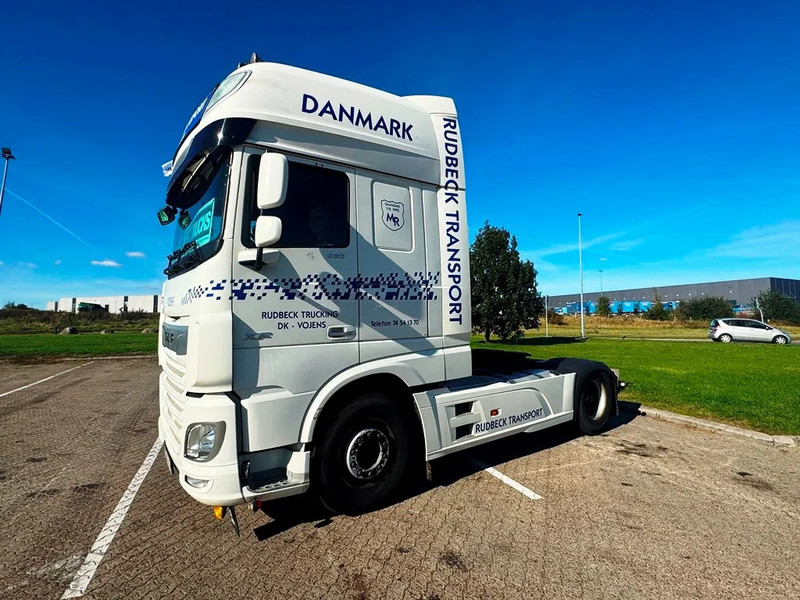 DAF XF 530 god tractor unit - Cap tractor: Foto 4 DAF XF 530 god tractor unit - Cap tractor: Foto 4