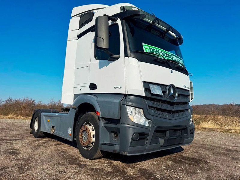 Mercedes-Benz Actros 1843 Euro 6. - Cap tractor: Foto 2 Mercedes-Benz Actros 1843 Euro 6. - Cap tractor: Foto 2