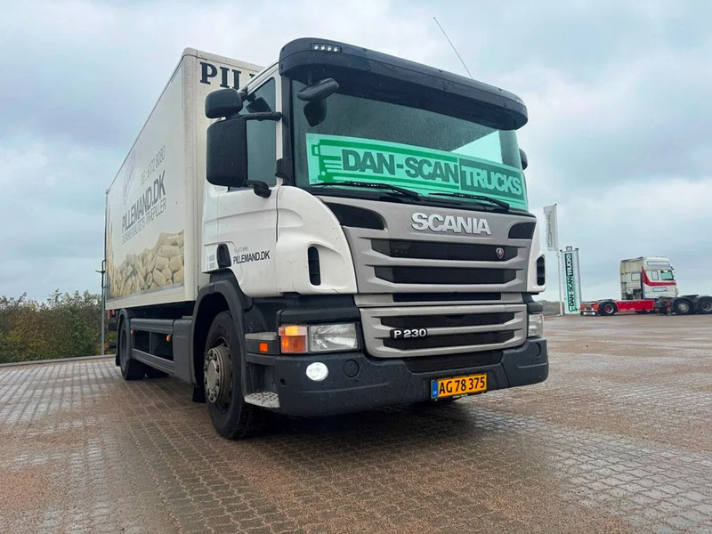 Scania P230 inkl. lift with remote control. - Camion furgon: Foto 5 Scania P230 inkl. lift with remote control. - Camion furgon: Foto 5