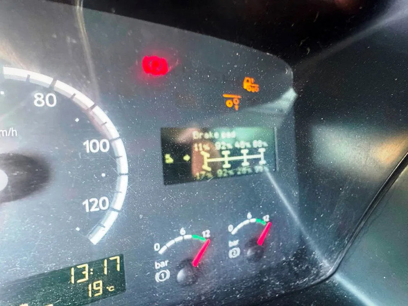 Leasing de Scania P380 P380 8x2*6 .ADR/FL . 24200 L Tank - Air / Air suspension. Scania P380 P380 8x2*6 .ADR/FL . 24200 L Tank - Air / Air suspension.: Foto 18 Leasing de Scania P380 P380 8x2*6 .ADR/FL . 24200 L Tank - Air / Air suspension. Scania P380 P380 8x2*6 .ADR/FL . 24200 L Tank - Air / Air suspension.: Foto 18