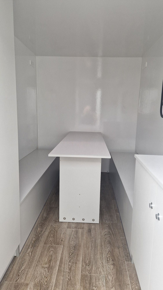 NOWA Przyczepa Socjalna Stróżówka Brygadówka Magazyn Budowa Bauwagen - Container locuibil, Remorcă: Foto 5 NOWA Przyczepa Socjalna Stróżówka Brygadówka Magazyn Budowa Bauwagen - Container locuibil, Remorcă: Foto 5
