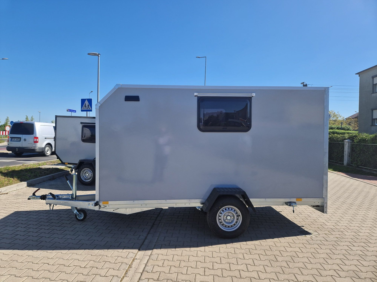 Przyczepa kempingowa Motocamp dla motocykla - Rulotă: Foto 4 Przyczepa kempingowa Motocamp dla motocykla - Rulotă: Foto 4