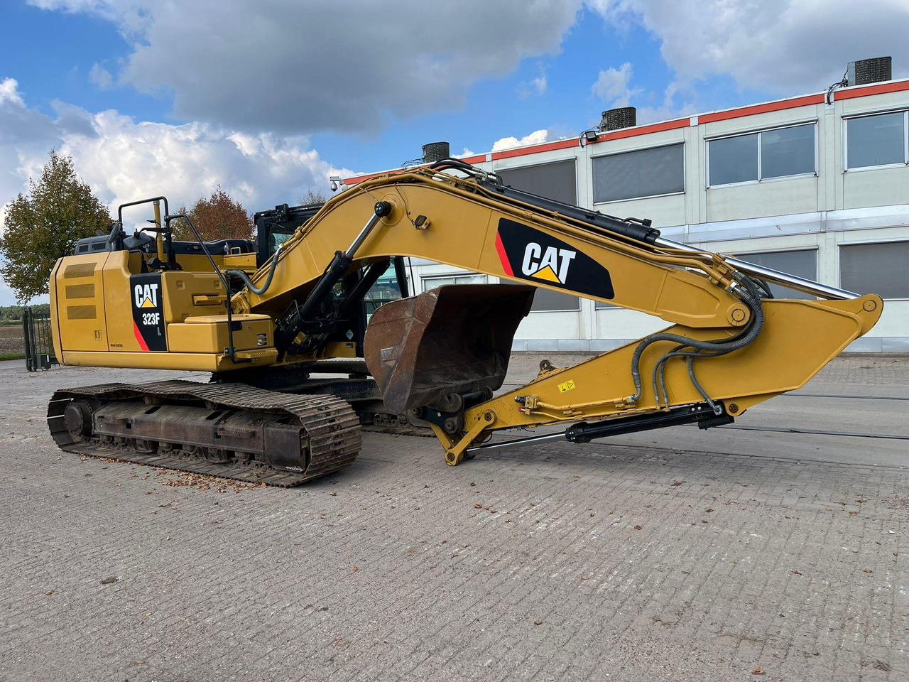 Caterpillar 323FL - Excavator pe şenile: Foto 4 Caterpillar 323FL - Excavator pe şenile: Foto 4