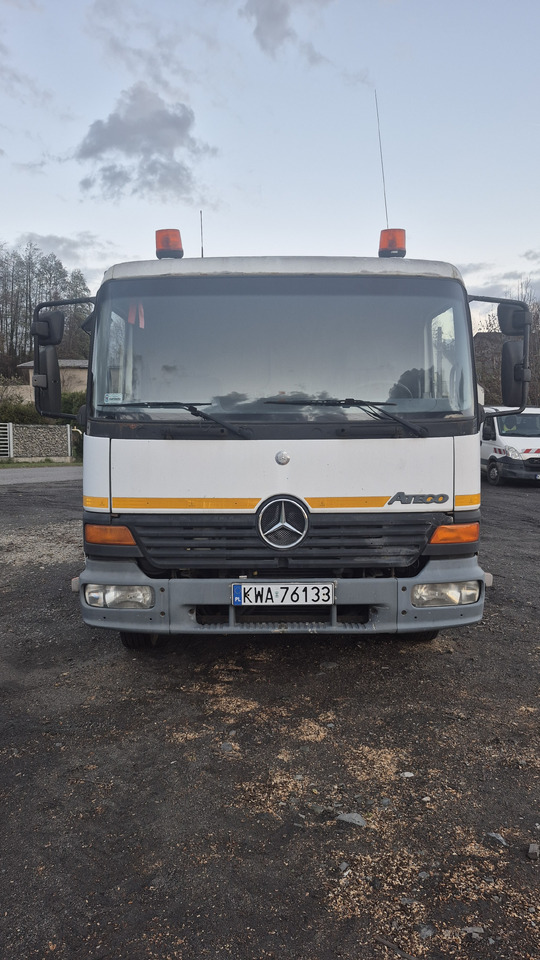 MERCEDES-BENZ ATEGO 970.21 - Camion transport auto: Foto 2 MERCEDES-BENZ ATEGO 970.21 - Camion transport auto: Foto 2