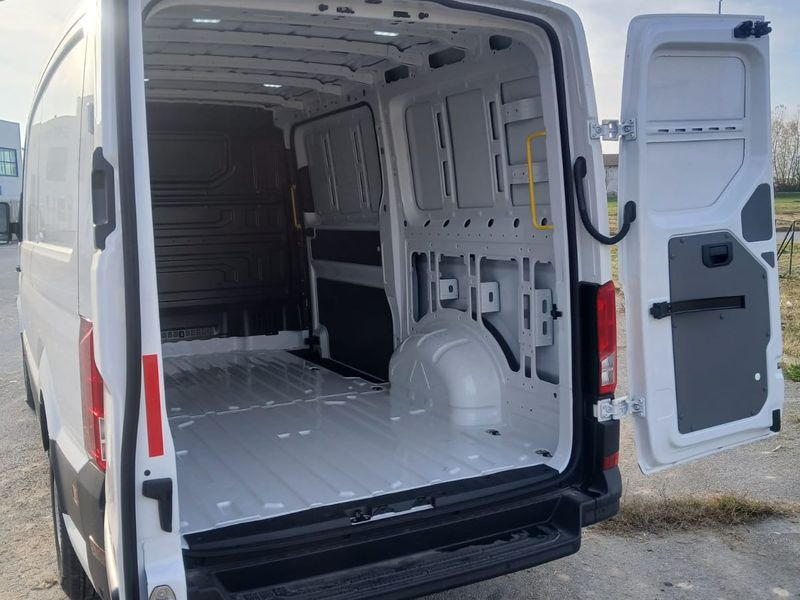 FURGONE CORTO TETTO BASSO MAN TGE 3.140 4X2F SB - Dubă: Foto 4 FURGONE CORTO TETTO BASSO MAN TGE 3.140 4X2F SB - Dubă: Foto 4