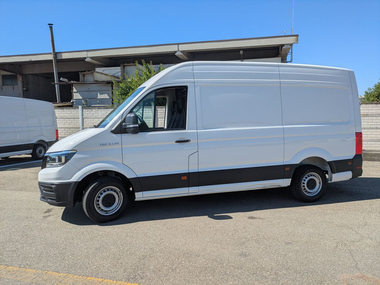 FURGONE MAN TGE TETTO ALTO CORTO MAN TGE 3.140 - 2023 - 72000 km - Dubă: Foto 1 FURGONE MAN TGE TETTO ALTO CORTO MAN TGE 3.140 - 2023 - 72000 km - Dubă: Foto 1