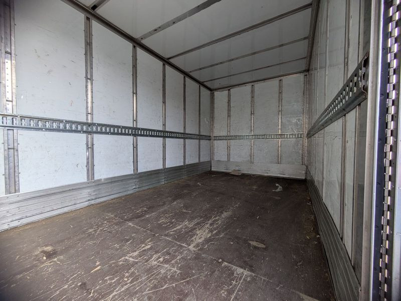 MAN TGL Cubo con pedana 7,5 tonn EURO6 MAN TGL 7,5 tonn EURO6 - Camion furgon: Foto 5 MAN TGL Cubo con pedana 7,5 tonn EURO6 MAN TGL 7,5 tonn EURO6 - Camion furgon: Foto 5